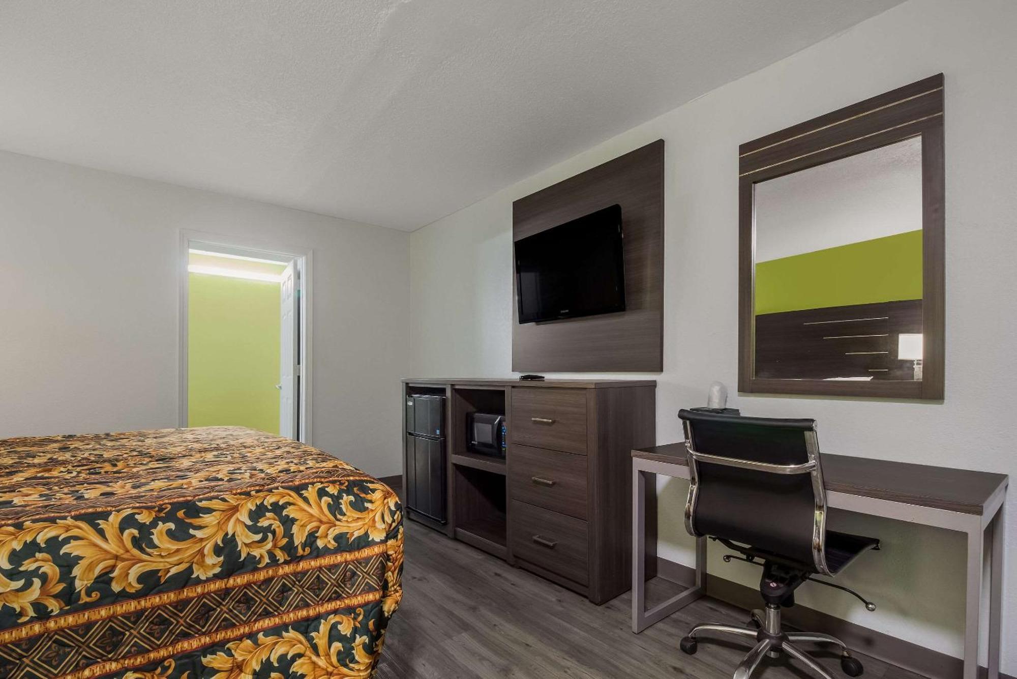 Rodeway Inn Conference Center ボーモント エクステリア 写真
